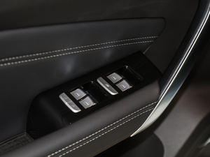 20201.5T քӰ 6 {܇ƅ^(q)	