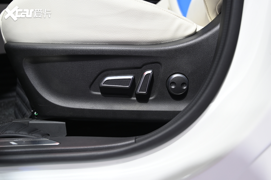 2021���;X70S EV ������