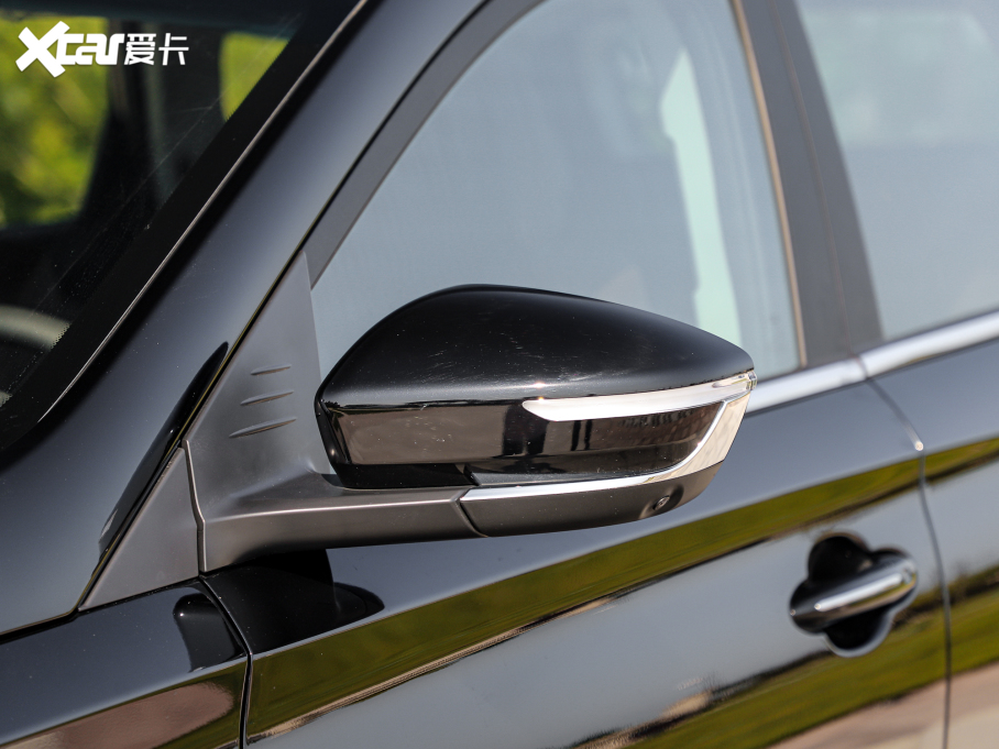 2021;X90 PLUS 1.6T 6DCT e