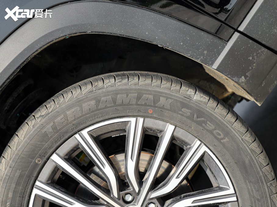 2021;X90 PLUS 1.6T 6DCT e