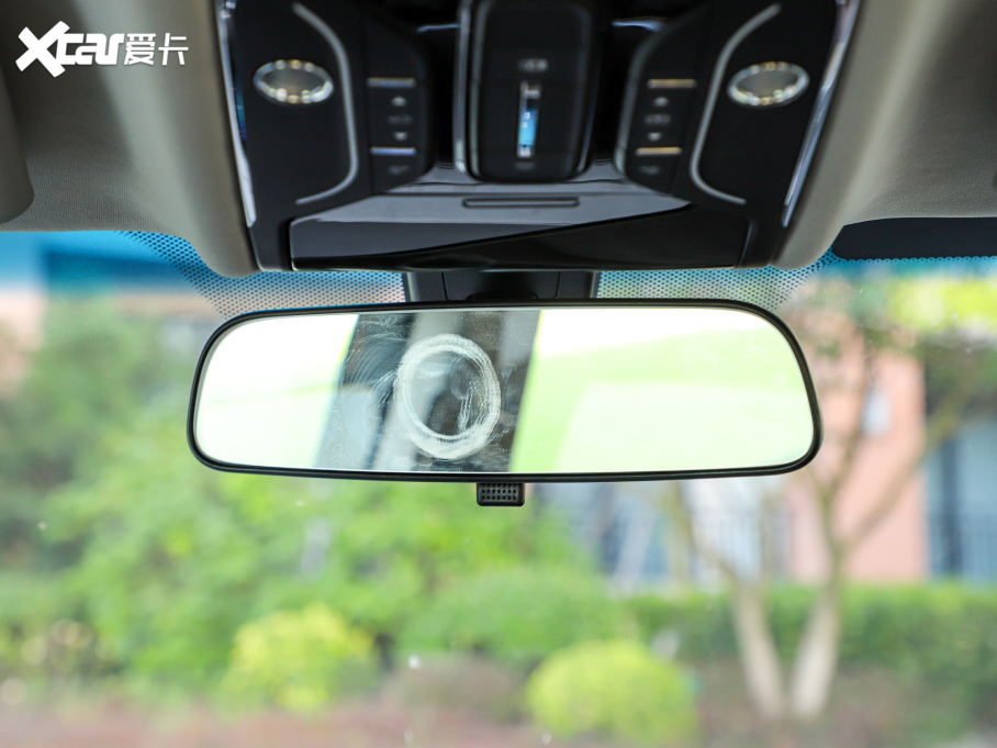 2021;X90 PLUS 1.6T 6DCT e