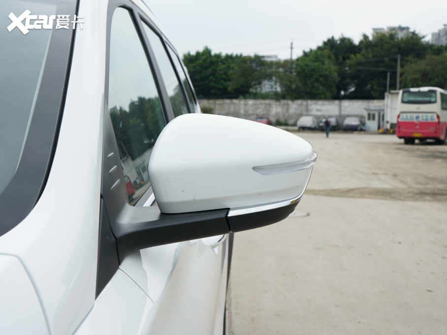 2021;X90 PLUS 1.6T 6DCT e