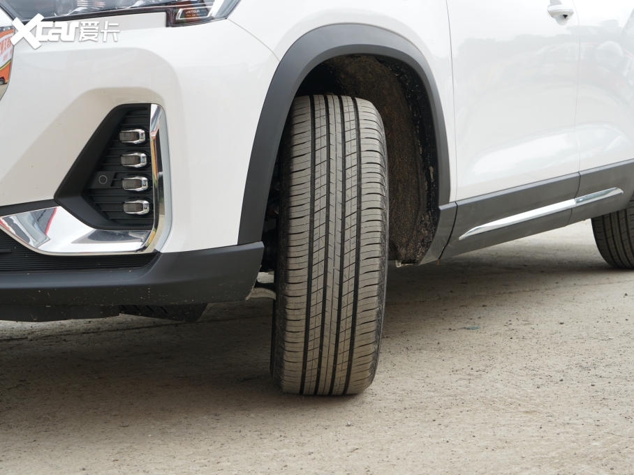 2021;X90 PLUS 1.6T 6DCT e