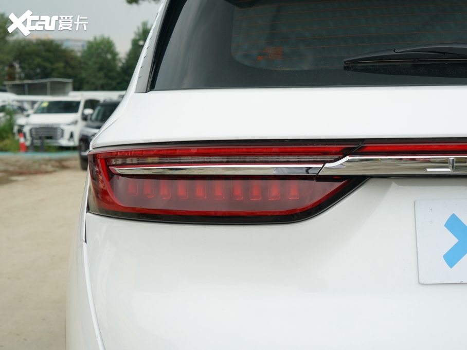 2021;X90 PLUS 1.6T 6DCT e