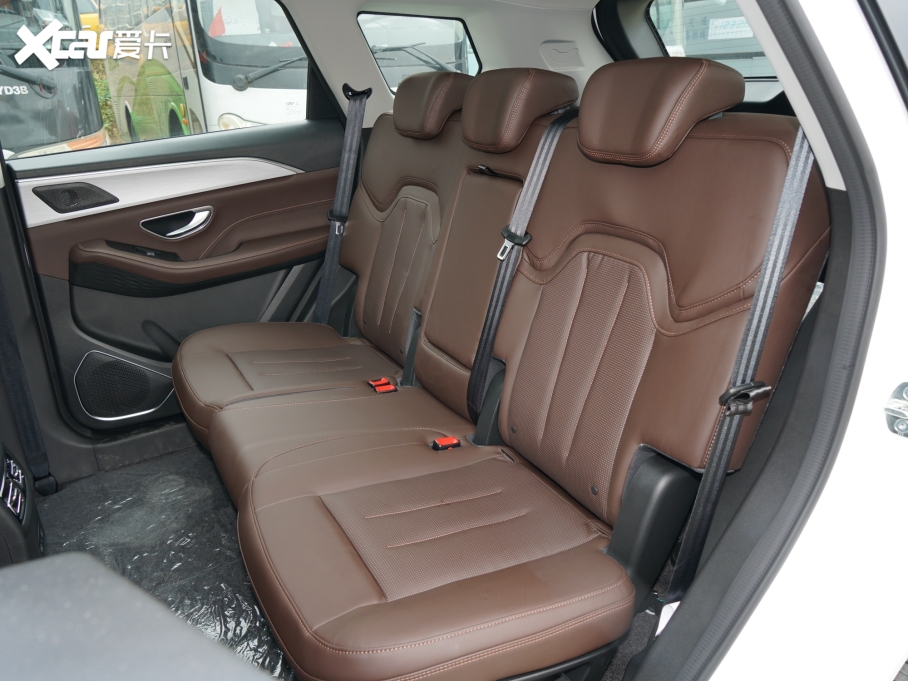 2021;X90 PLUS 1.6T 6DCT e