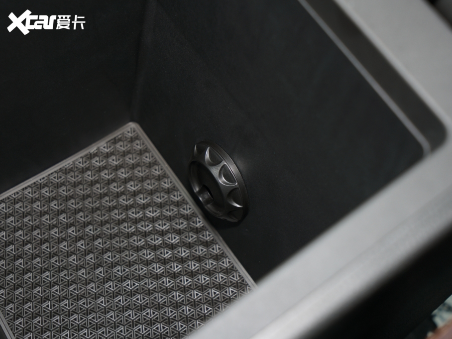 2021;X90 PLUS 1.6T 6DCT e