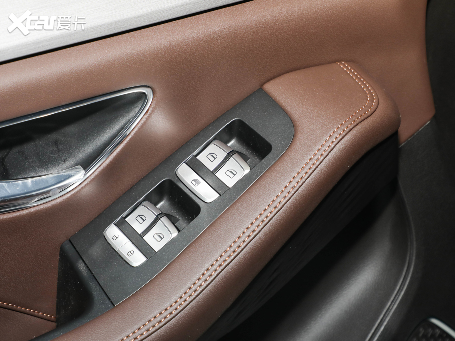 2021;X90 PLUS 1.5T 6DCT ͥԺ