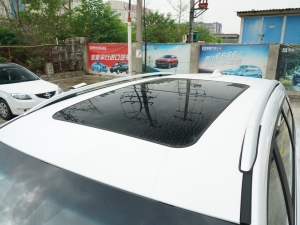 2021款1.5T 手动 府邸 车顶