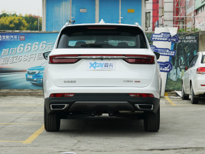 2021款1.5T 手动 洋房 正后	