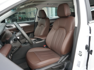 2021款1.5T 手动 洋房 主驾驶座椅