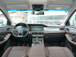 2021款1.5T 手动 洋房 内饰全景