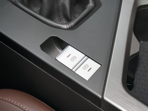 2021款1.5T 手动 洋房 内饰全景