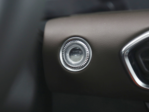 20211.6T 6DCT f@ п؅^