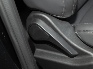 20211.5T DCTӰǰ 7 g