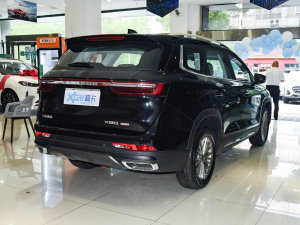 2022款1.5T 手动别院 右后45度