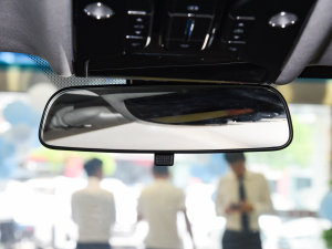 2022款1.5T 手动别院 车内后视镜