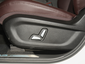 2022 2.0T DCTٰ 5 {{