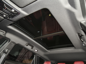 2021款PLUS 1.6T DCT地PRO+ 5座 天窗