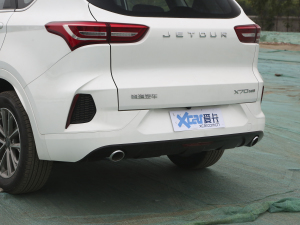 2022款1.5T 手动乐行版 5座 细节外观