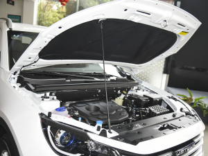 2022款1.5T 手动前卫伙伴型 7座 其它
