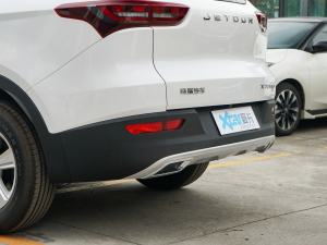 2022款1.5T 手动前卫伙伴型 5座 细节外观