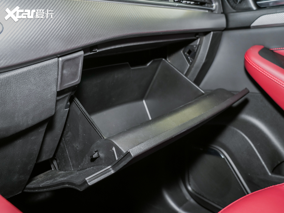 2022;X70S 1.6TD DCT 5