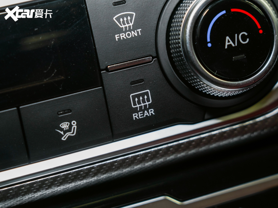 2022;X70S 1.6TD DCT 5