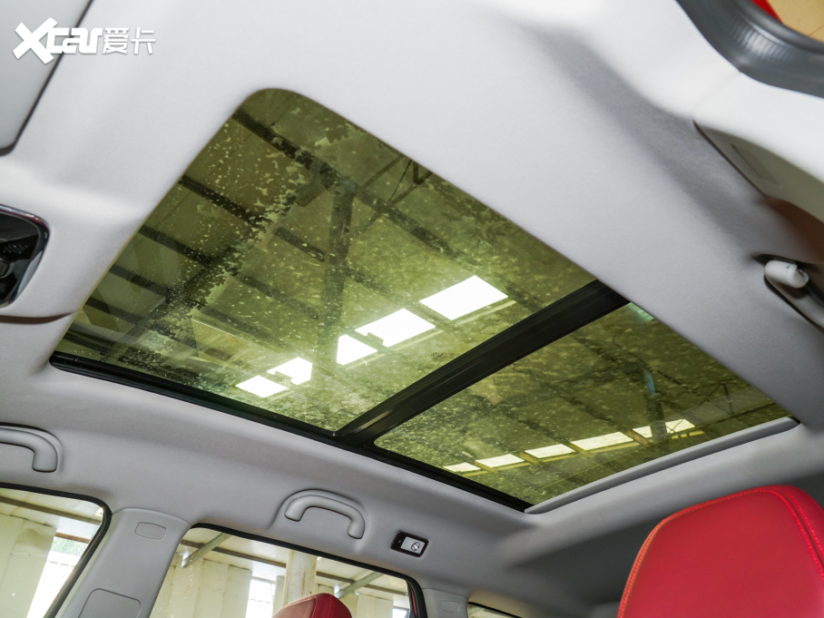 2022;X70S 1.6TD DCT 5