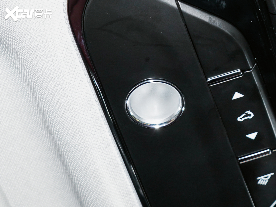 2022;X70S 1.6TD DCT 5