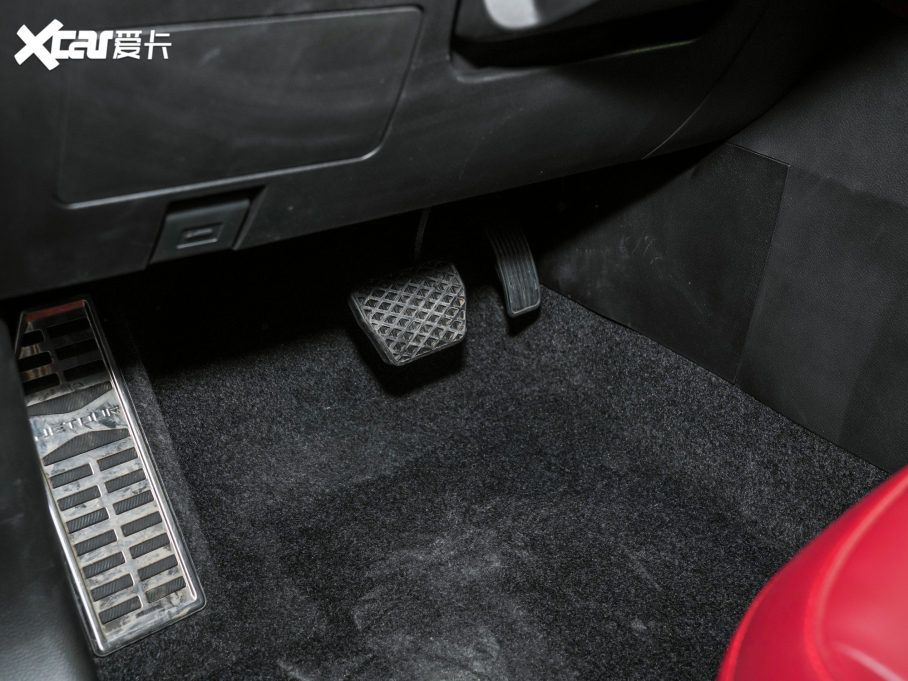 2022;X70S 1.6TD DCT 5