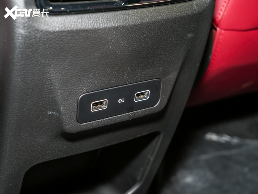 2022;X70S 1.6TD DCT 5