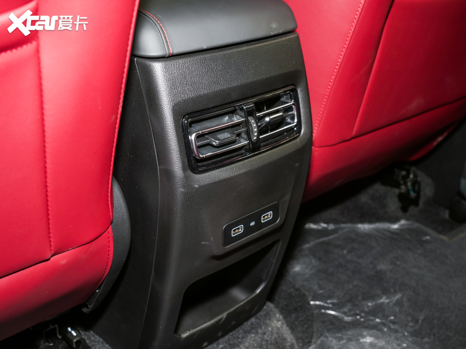 2022;X70S 1.6TD DCT 5