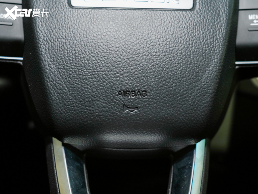 2022;X70S 1.6TD DCT 5