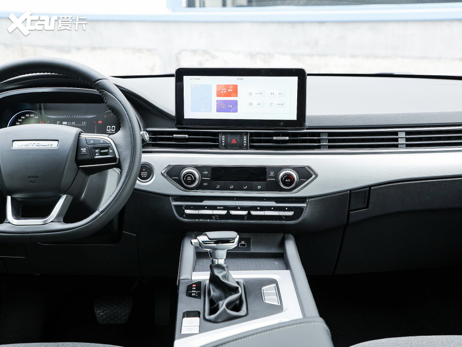 2022;X70S 1.5T DCT 7