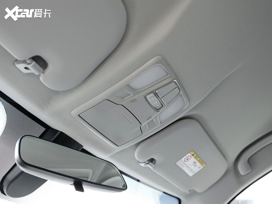 2022;X70S 1.5T DCT 7