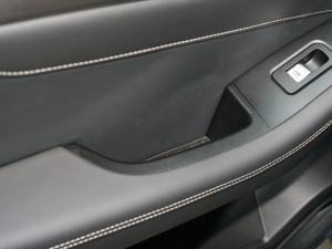 20221.5T ք(dng)ഺ 7 g