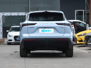 2022款1.5T DHT闪电01 整体外观