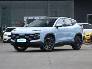 2022款1.5T DHT闪电01 整体外观
