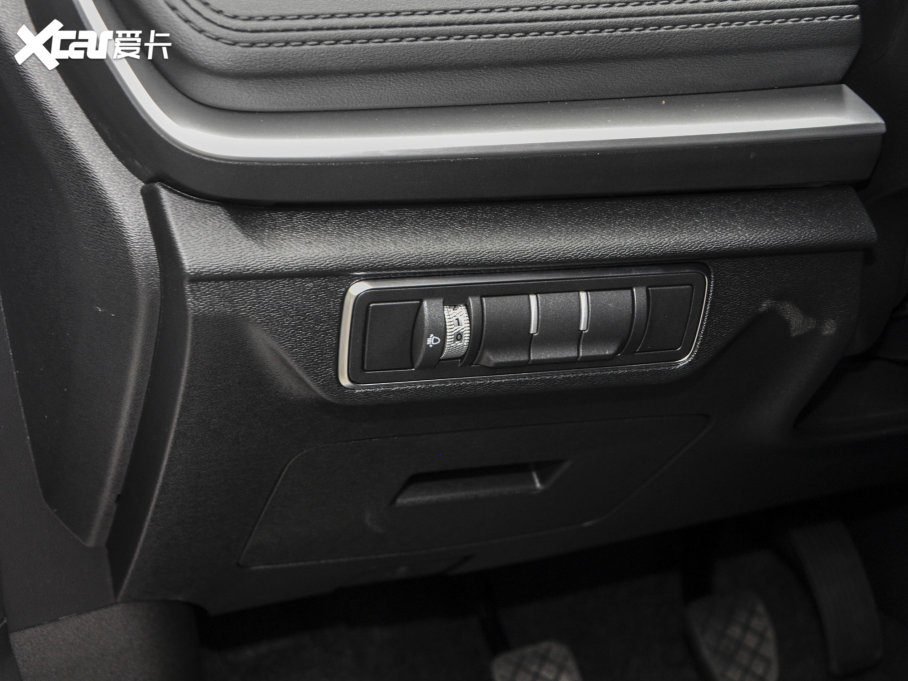 2023;X70 PLUS 1.5T քPRO 5