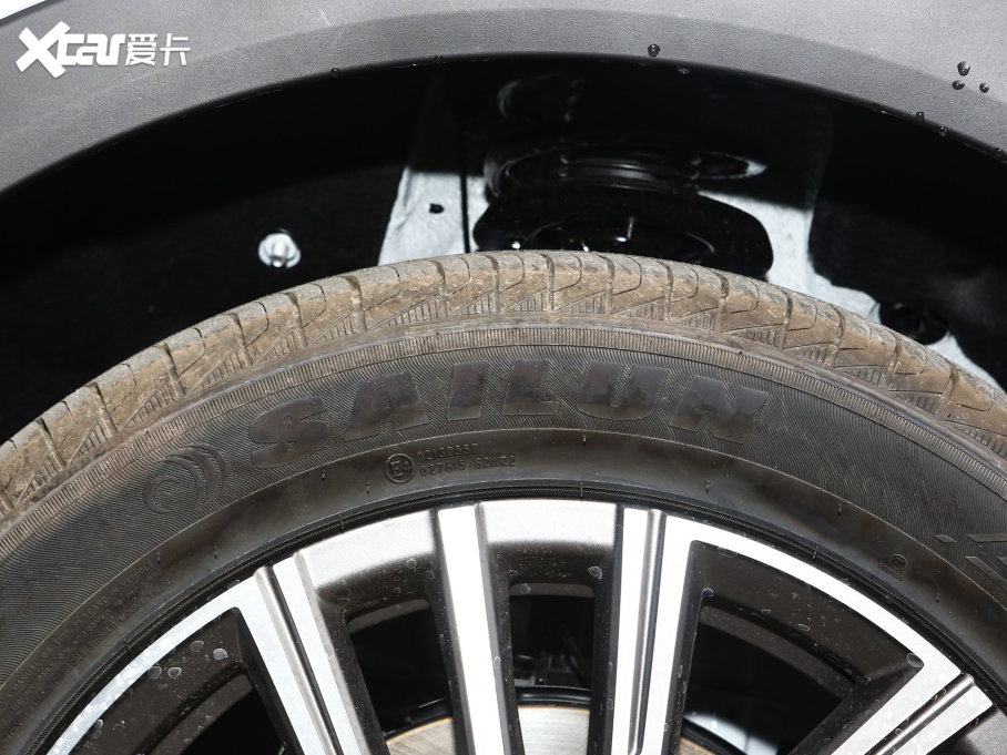 2023;X70 PLUS 1.5T DCTPLUS 5