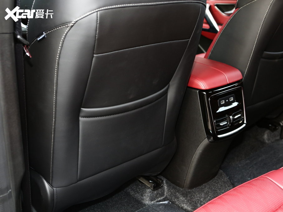 2023;X70 PLUS 1.5T DCTPLUS 5