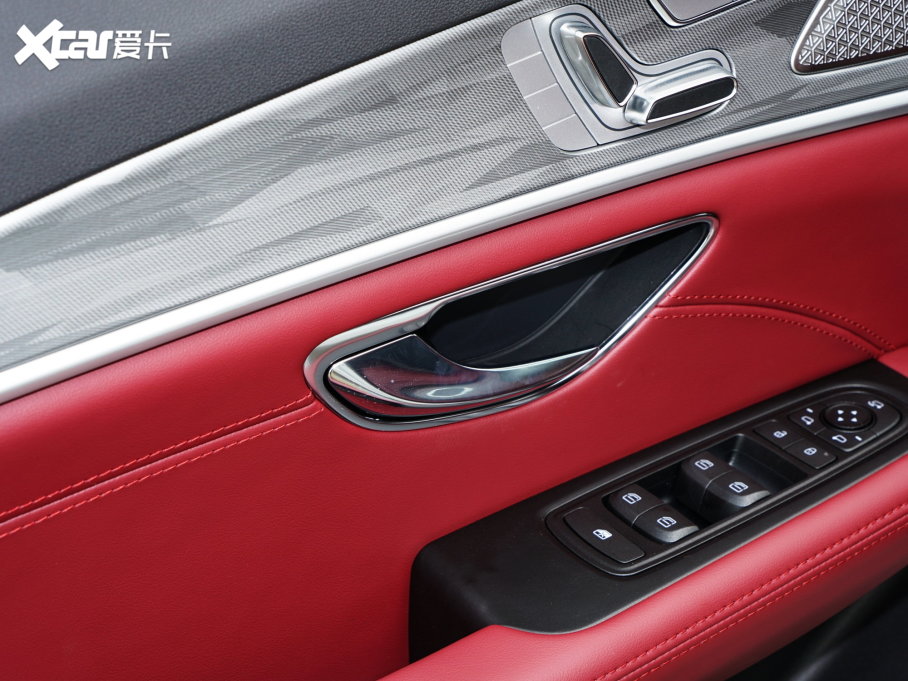 2023;X70 PLUS 1.5T DCTPLUS 7