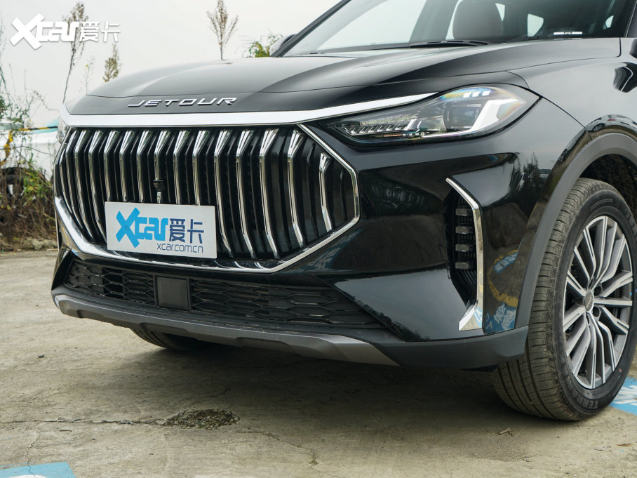 2023;X70 PLUS 2.0T DCT(qing)M(jn)AX 5