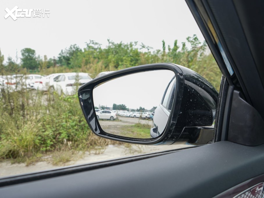 2023;X70 PLUS 2.0T DCTMAX 5