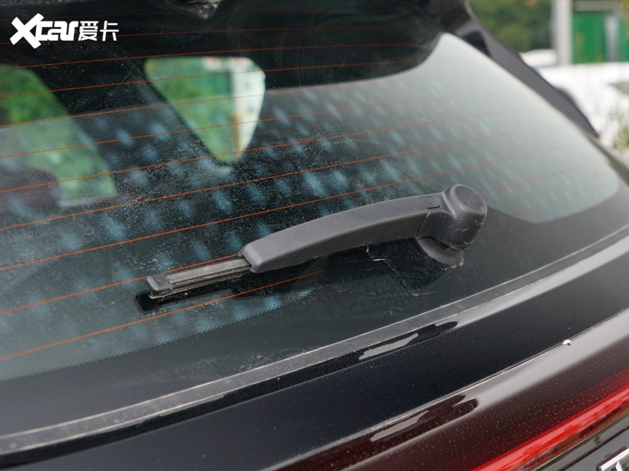 2023;X70 PLUS 2.0T DCT(qing)M(jn)AX 5