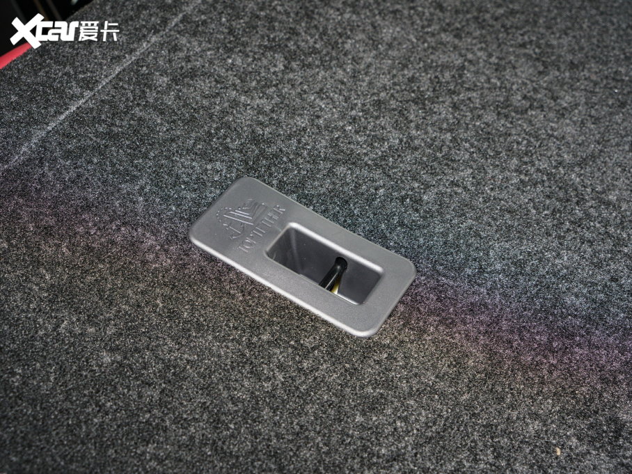 2023���;X70 PLUS 2.0T DCT��(qi��ng)��M(j��n)AX 5��