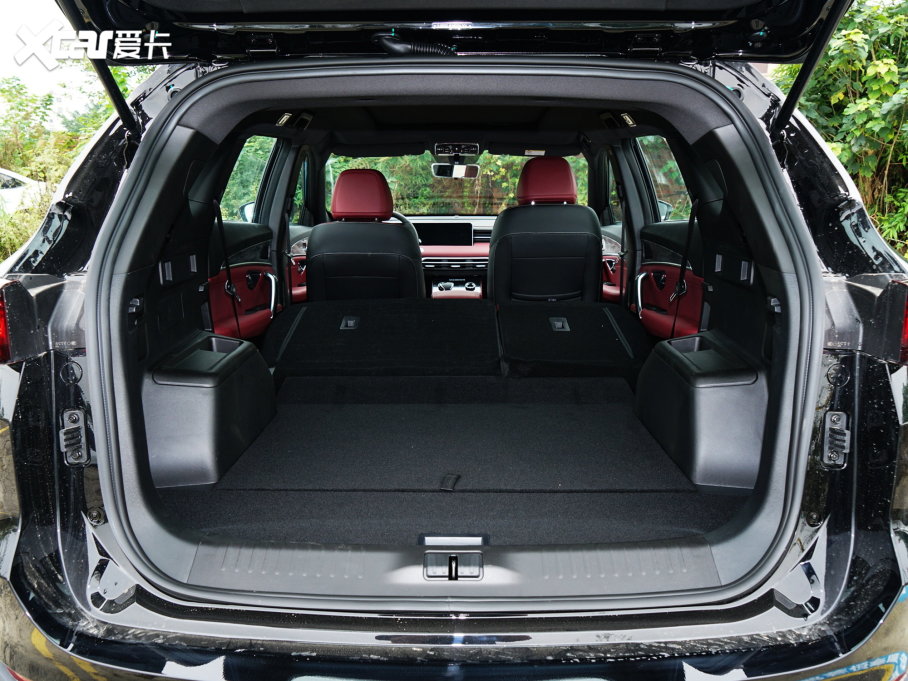 2023;X70 PLUS 2.0T DCT(qing)M(jn)AX 5