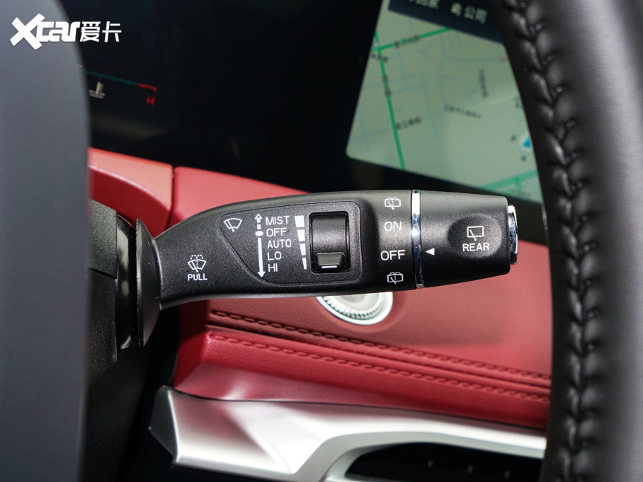 2023;X70 PLUS 2.0T DCT(qing)M(jn)AX 5