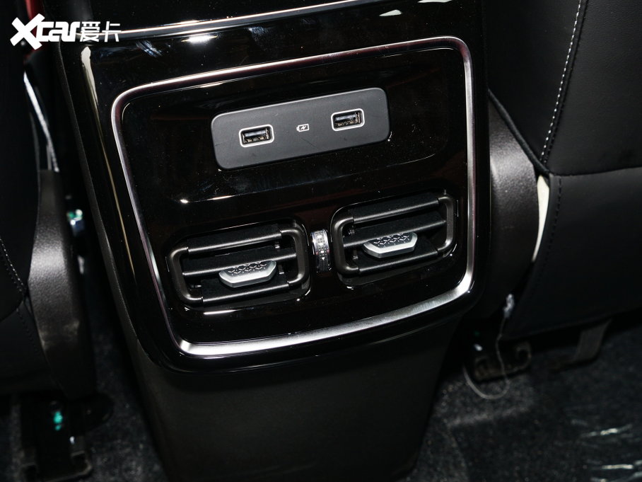 2023;X70 PLUS 2.0T DCTMAX 5