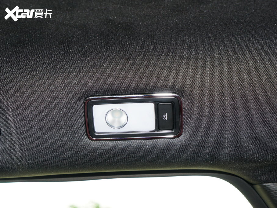 2023;X70 PLUS 2.0T DCT(qing)M(jn)AX 5